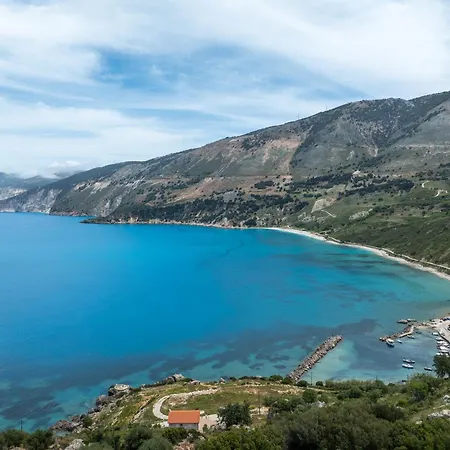 Fteri - Lassu Retreat