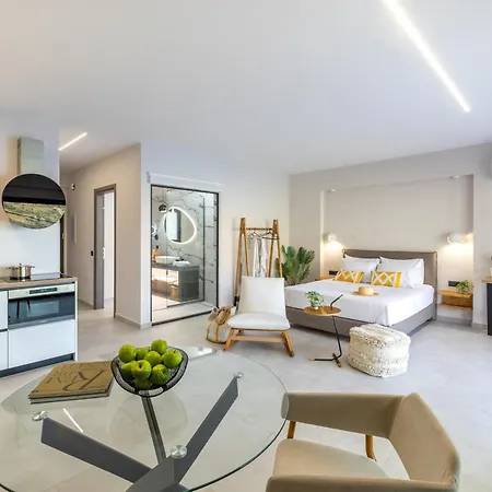 Fteri - Lassu Retreat Apartment Zola